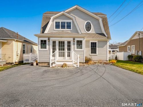 42 Nehantic Dr, Niantic, CT, 06357-3342 | Card Image