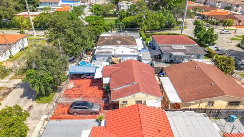 1055 Nw 32nd Ct, Miami, FL, 33125-3937 | Card Image