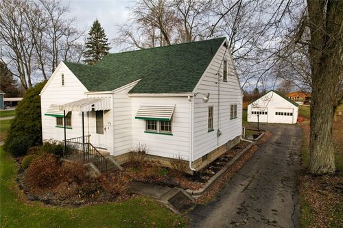 139 N Franklin St, Prospect, PA, 16052 | Card Image