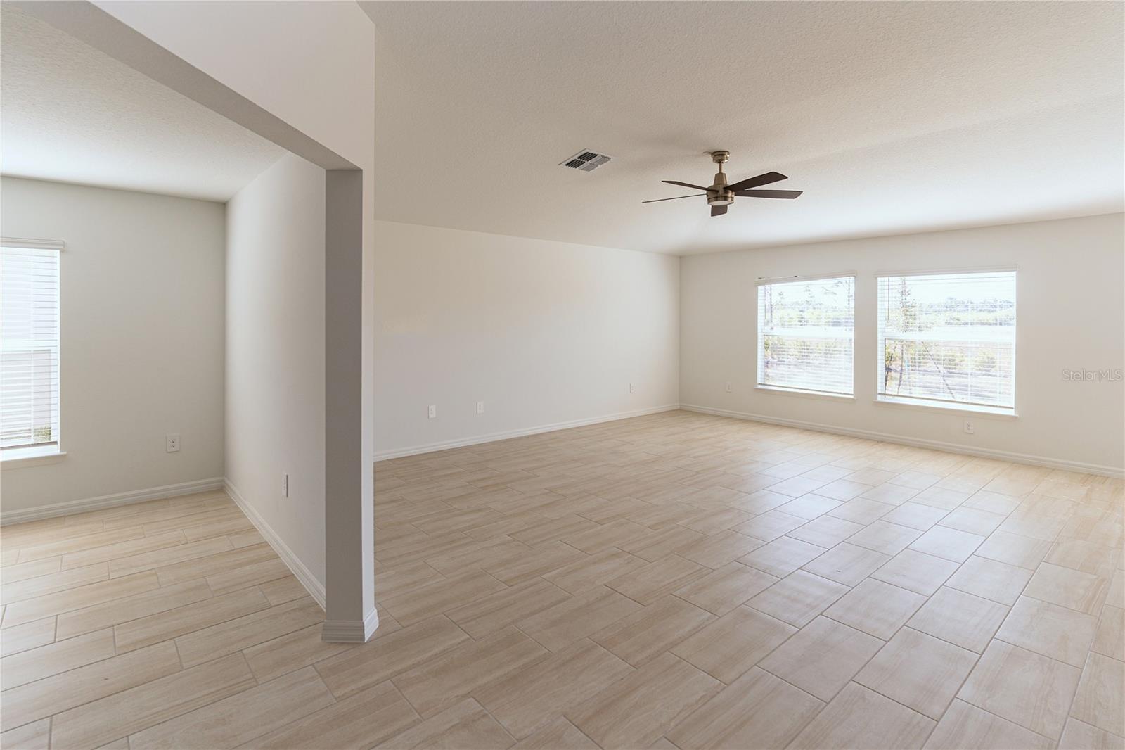 Residential Lease in PARRISH 5