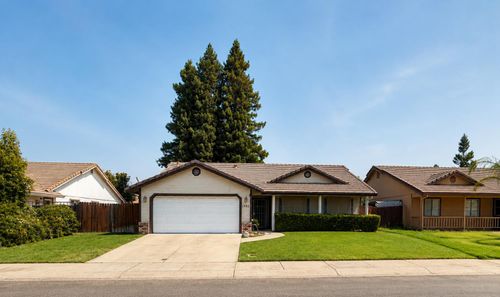 1552 Alicia Dr, Yuba City, CA, 95993-8216 | Card Image