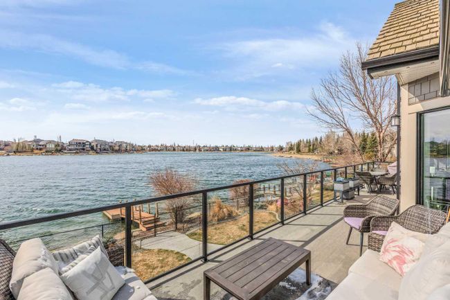 86 Chapala Crescent Se, Home with 5 bedrooms, 3 bathrooms and 5 parking in Calgary AB | Image 42