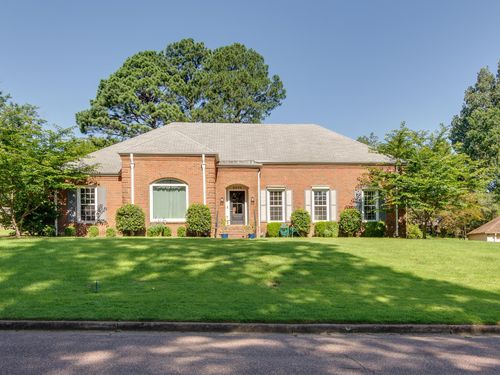 2075 Bensonwood Dr, Germantown, TN, 38138-4001 | Card Image