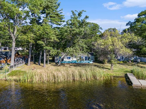 289 Mcnitt Rd, Manistee, MI, 49660-9240 | Card Image