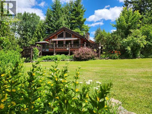 4061 Torry Rd, Eagle Bay, BC, V0E1T0 | Card Image