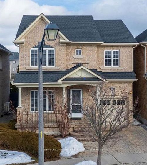 19 Abraham Court N, Ajax, ON, L1Z0A9 | Card Image