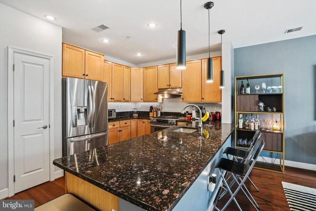APT-104C - 1811 14 Th St N, Condo with 2 bedrooms, 3 bathrooms and null parking in ARLINGTON VA | Image 10