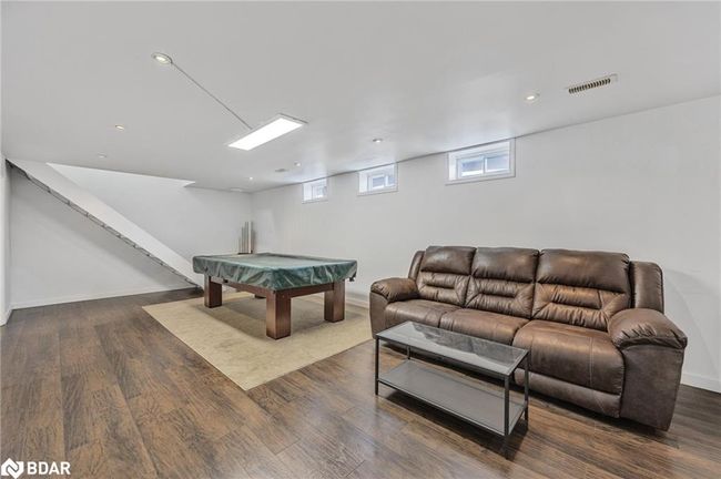 239 Warnica Rd, House other with 5 bedrooms, 2 bathrooms and 6 parking in Barrie ON | Image 22