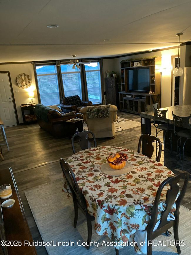117 Gopher Gulch Loop, House other with 3 bedrooms, 2 bathrooms and null parking in Carrizozo NM | Image 5