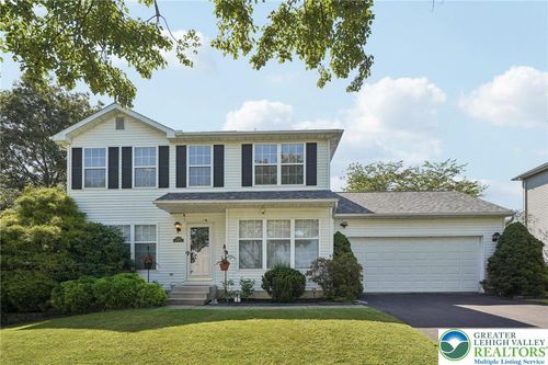 3180 Timber Ridge Dr, EASTON, PA, 18045-5984 | Card Image