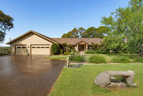 14680 Wolf Rd, Grass Valley, CA, 95949-8210 | Card Image