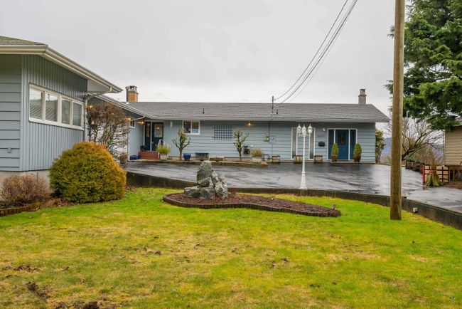 34410 Norrish Avenue, House other with 5 bedrooms, 2 bathrooms and 10 parking in Mission BC | Image 8