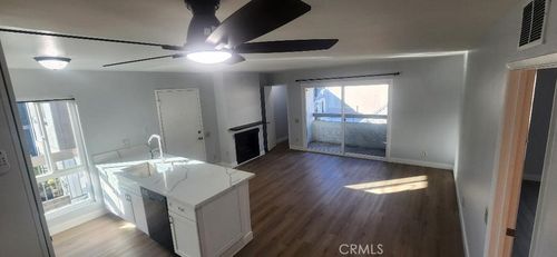 unit-b-2811 S Fairview St, Santa Ana, CA, 92704-5918 | Card Image