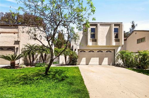 10728 Portobelo Dr, San Diego, CA, 92124-1120 | Card Image