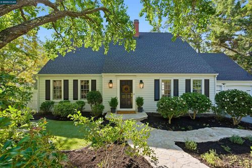 14 Vista Del Mar, Orinda, CA, 94563-1737 | Card Image