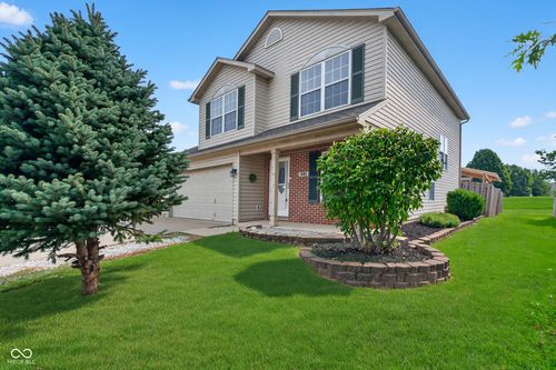 605 Sunmeadow Ln, Avon, IN, 46123-9167 | Card Image