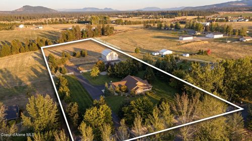2591 W Diamond Bar Rd, Rathdrum, ID, 83858-7052 | Card Image