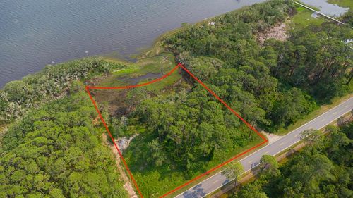 2724 Highway 98 E, Carrabelle, FL, 32322-2003 | Card Image
