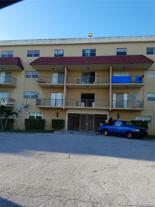 apt-322-5100 Sw 41st St, Pembroke Park, FL, 33023-6957 | Card Image