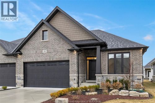 395 Caserta, Lakeshore, ON, N0R1A0 | Card Image