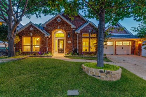 2804 Whitetail Ct, Mckinney, TX, 75072-7784 | Card Image