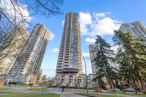 3705-4900 Lennox Lane, Burnaby, BC, V5H0G9 | Card Image