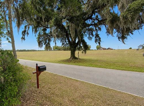 285 Wayside Farm Road, Havana, FL, 32333 | Card Image