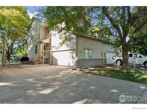 1016 Winona Cir, Loveland, CO, 80537-4586 | Card Image