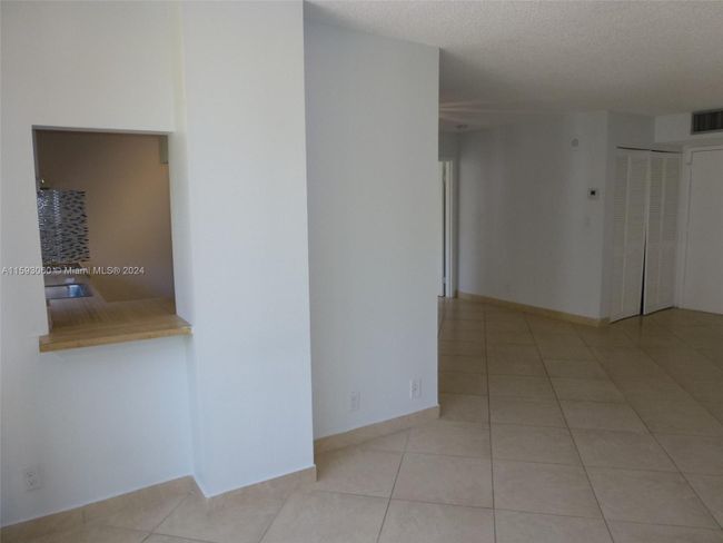 505 - 17011 N Bay Rd, Condo with 2 bedrooms, 2 bathrooms and null parking in Sunny Isles Beach FL | Image 15