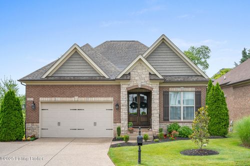 18812 Crestfield Cir, Louisville, KY, 40245-7207 | Card Image