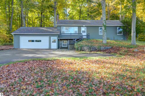 8875 N Long Lake Road, Traverse City, MI, 49685 | Card Image