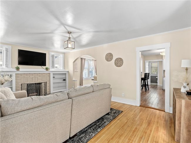 1411 2 Nd St, House other with 3 bedrooms, 3 bathrooms and 1 parking in Beaver PA | Image 9