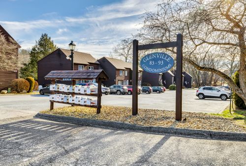 apt-n13-93 Furnace Ave, Stafford Springs, CT, 06076-1277 | Card Image