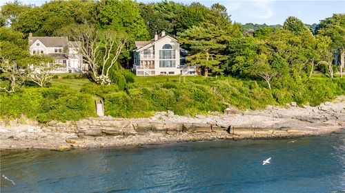 109 High Hill Rd, Tiverton, RI, 02878-5005 | Card Image