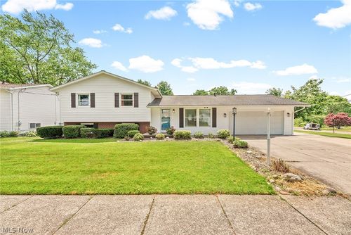 432 Pickwick Ln, Tallmadge, OH, 44278-3026 | Card Image
