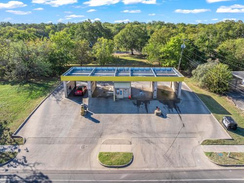 3937 Lee St, Greenville, TX, 75401-3803 | Card Image