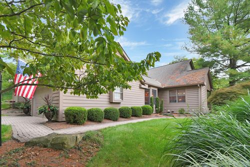 73 Donald Ross Dr, Granville, OH, 43023-9794 | Card Image