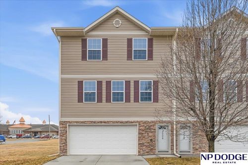 3006 Nakoma Lane, Carter Lake, IA, 51510 | Card Image