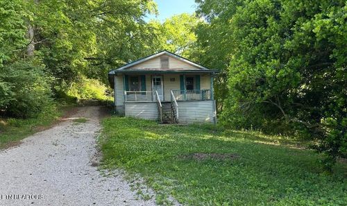 127 Elliott St, Harriman, TN, 37748-5717 | Card Image