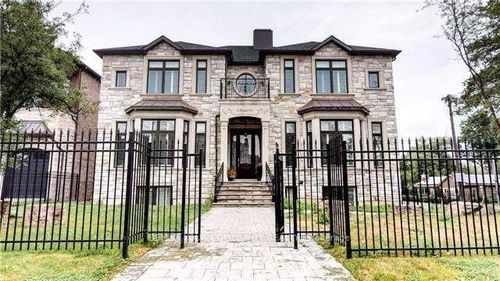 18 Parker Ave, Richmond Hill, ON, L4E2W5 | Card Image