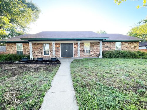 5528 Woodland Hills Dr, Denton, TX, 76208-3614 | Card Image