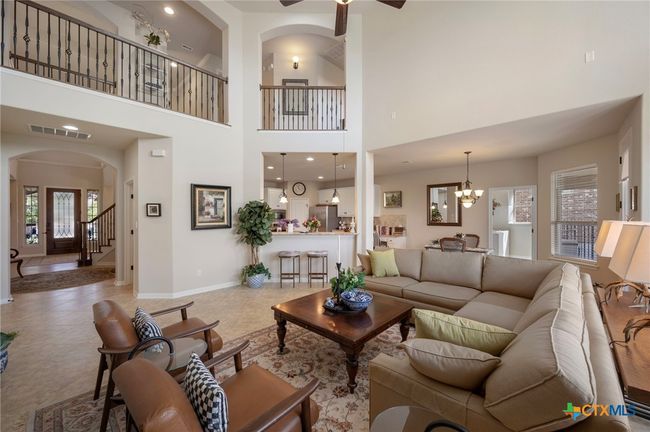 182 Emma Loop, House other with 4 bedrooms, 4 bathrooms and null parking in Austin TX | Image 22