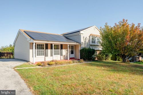 413 Prospect Ave, DOWNINGTOWN, PA, 19335-2834 | Card Image