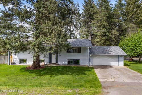 109 E Alvis Rd, Hayden, ID, 83835-9449 | Card Image