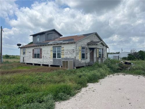 5469 Warbonnet Dr, Robstown, TX, 78380-9240 | Card Image