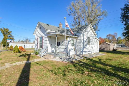 114 N Delmar Ave, Hartford, IL, 62048-1027 | Card Image