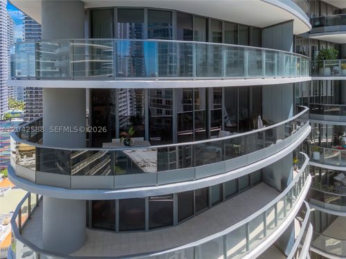 2402-1000 Brickell Plz, Miami, FL, 33131-3844 | Card Image