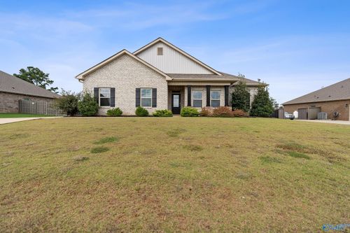 115 Richard Rd, Huntsville, AL, 35811-7508 | Card Image