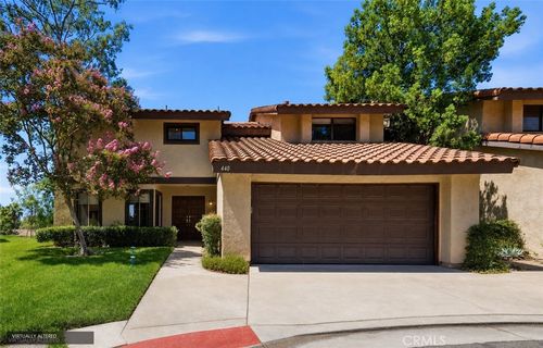 440 Elsmere Dr, Riverside, CA, 92506-5611 | Card Image