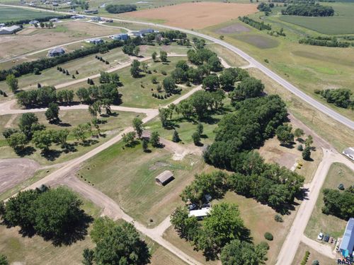 47524 Jademan Ct Court, Renner, SD, 57055 | Card Image